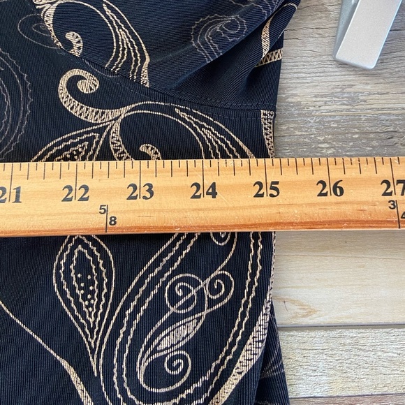 Vikki Vi Traveler Floral Long Sleeve Cardigan Size 2X Black High Low Open Front - Picture 4 of 9